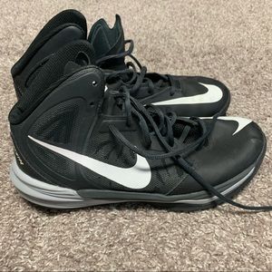 Nike Prime Hype basketball shoes